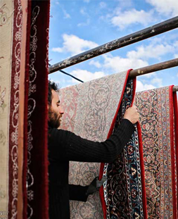 خشک کردن قالی در قالیشویی الهیه